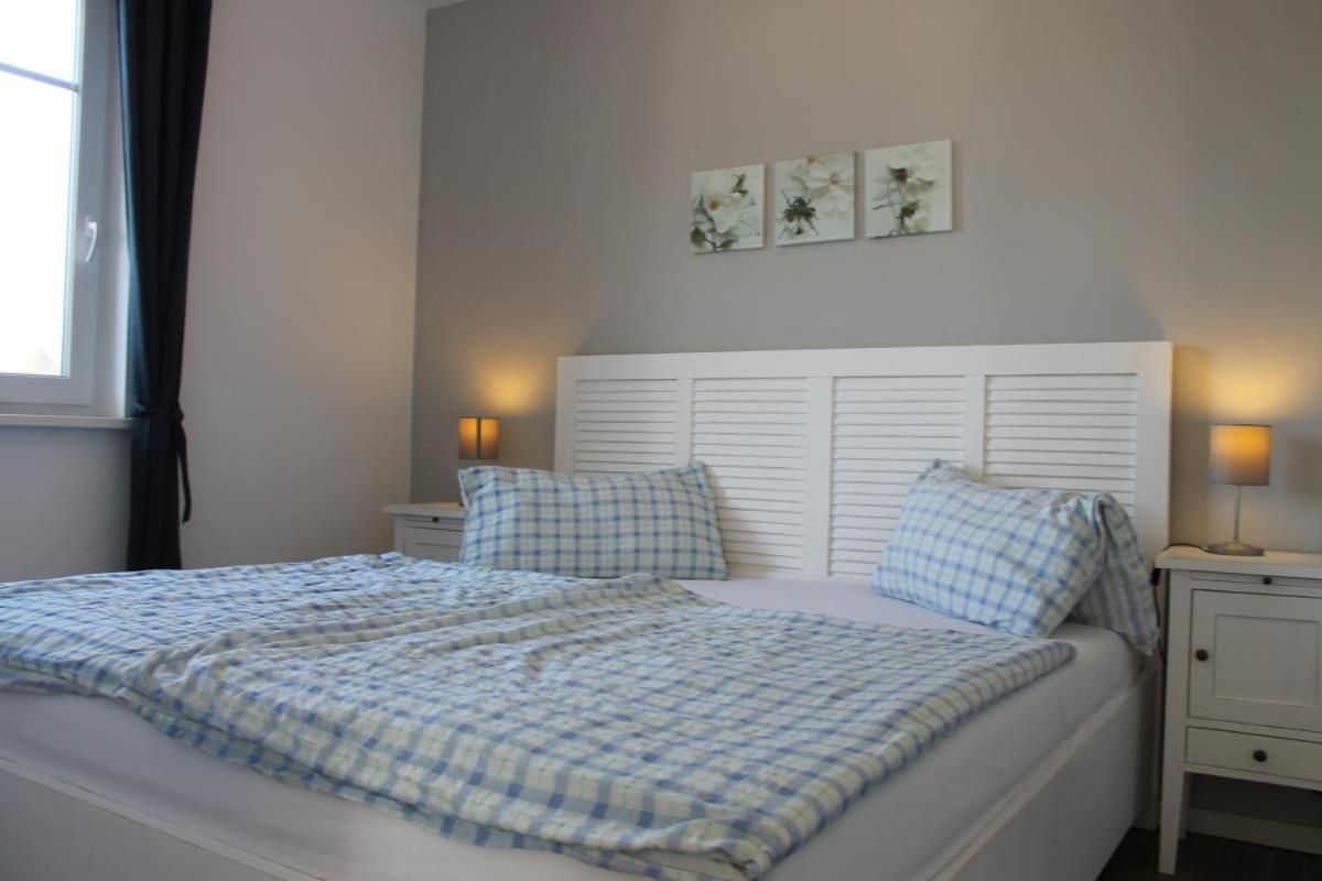 Ferienwohnung Blue In Born Extérieur photo