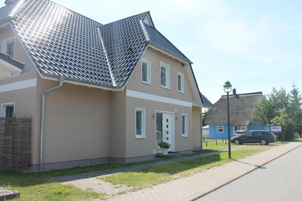Ferienwohnung Blue In Born Extérieur photo